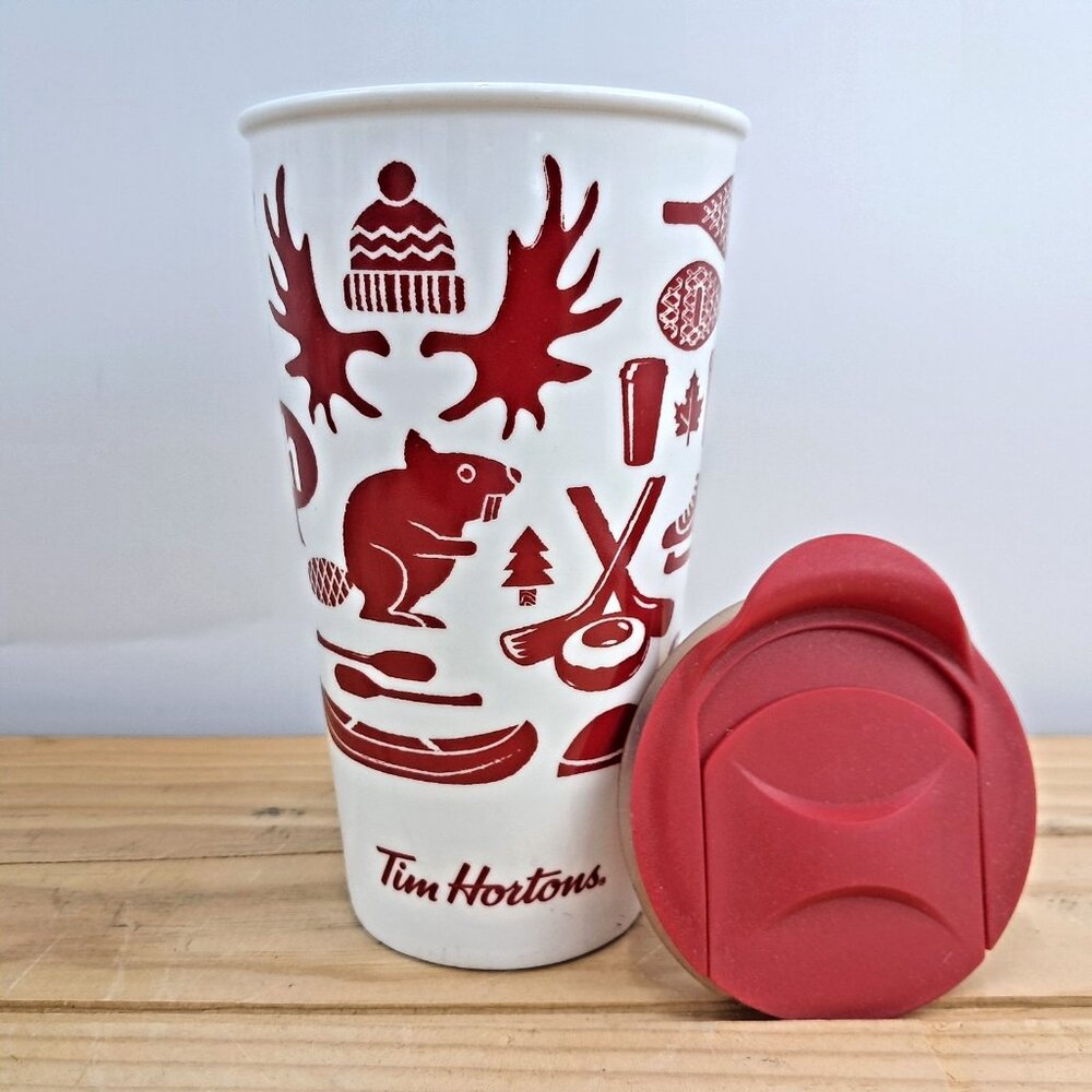 Tim Hortons 2018 Ceramic Travel Mug Canadiana White Red Moose Beaver Icon